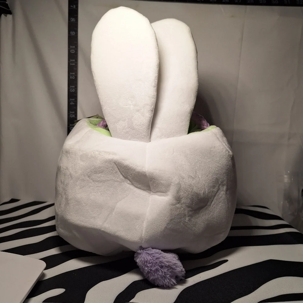 NWT Bark Squeakster Bunny Basket Dog Toy XL